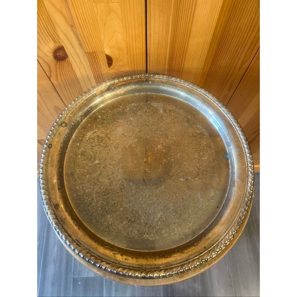 International Silver Co. Round Silver Plate (5702)